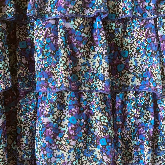 💙Fun Ruffle Dress - Picture 2 of 6